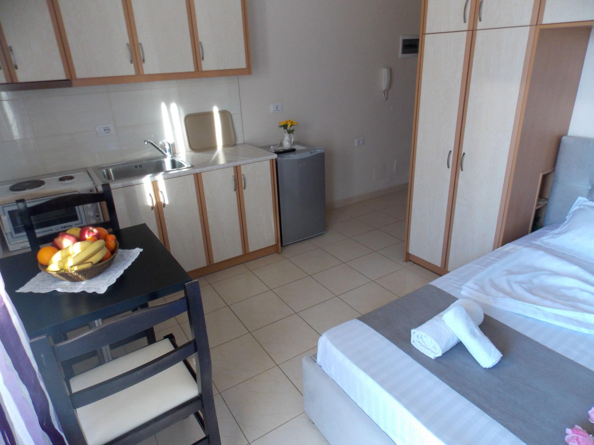Afrimi Relax Apartments Sarande Exterior photo