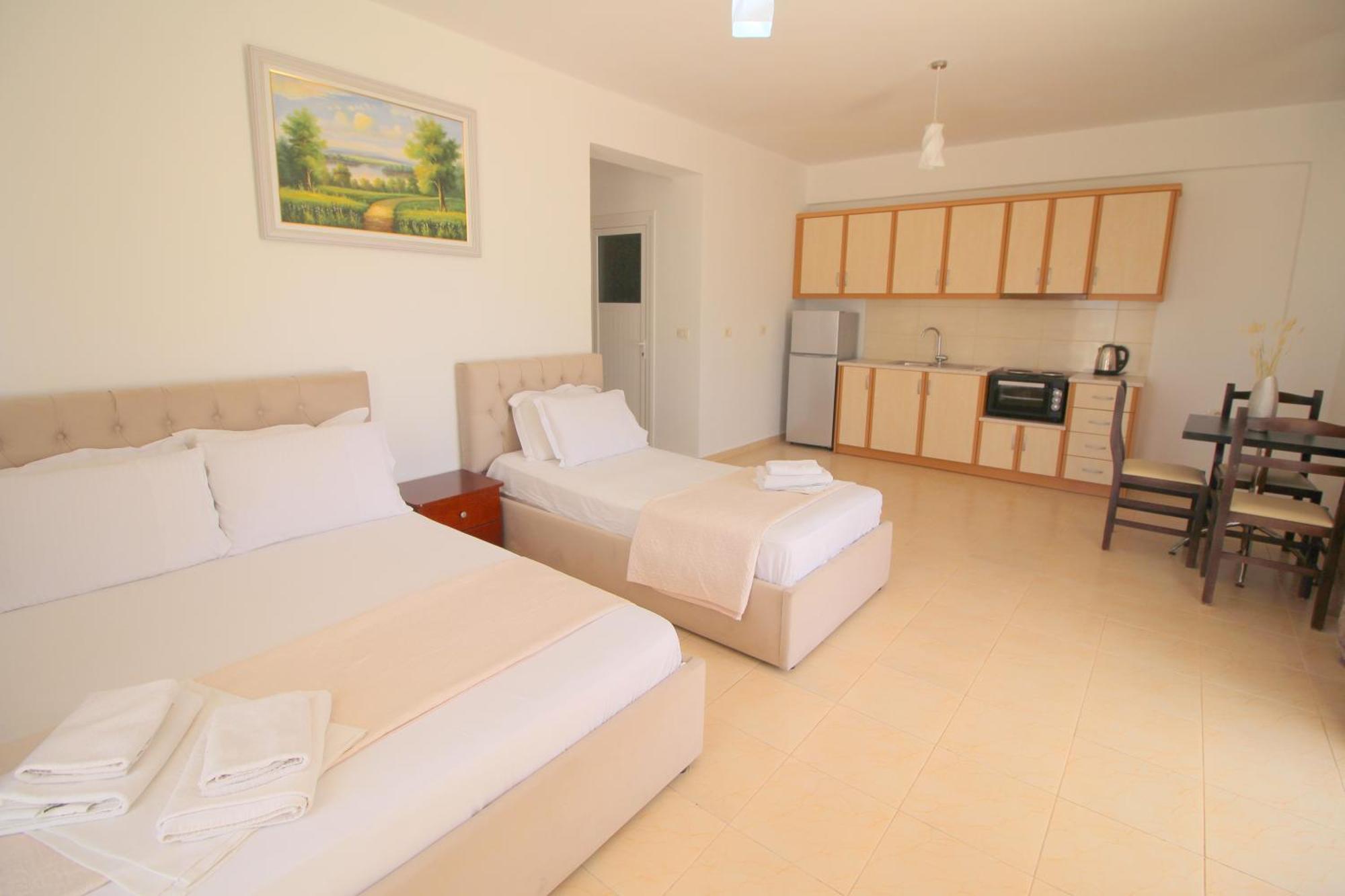 Afrimi Relax Apartments Sarande Exterior photo