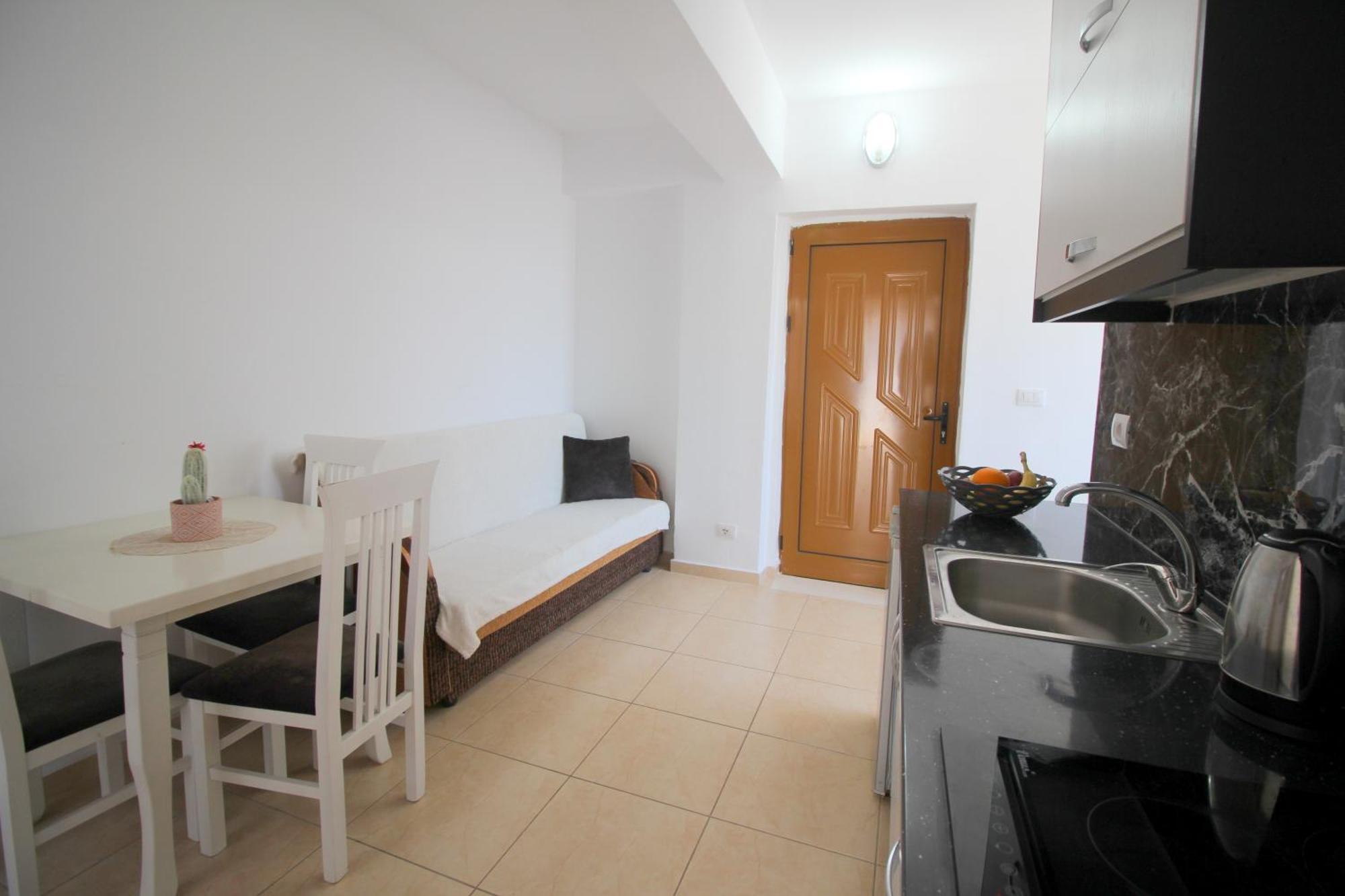 Afrimi Relax Apartments Sarande Exterior photo