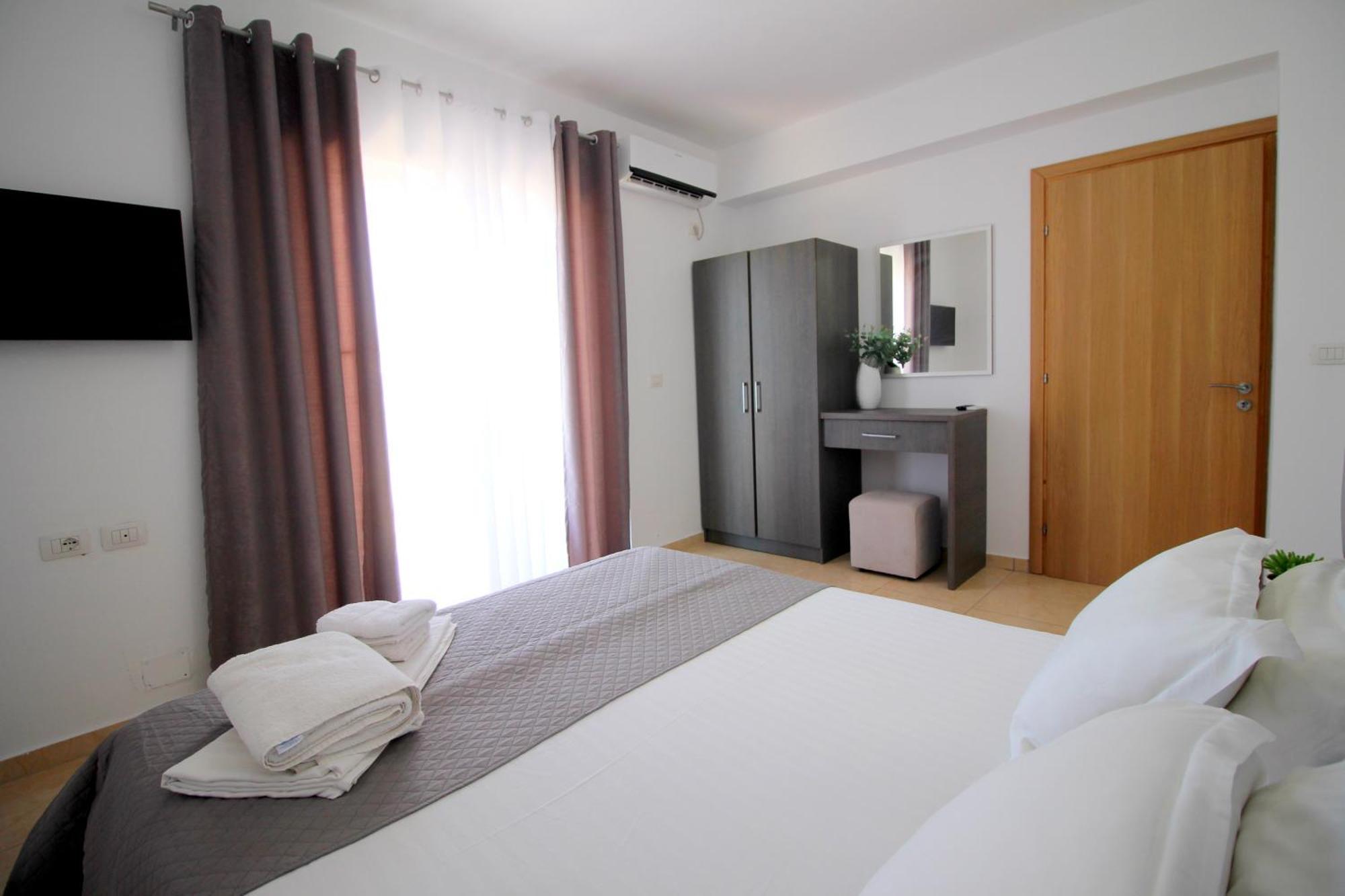 Afrimi Relax Apartments Sarande Exterior photo